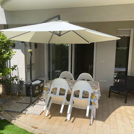 דירות סניגליה Nichi House מראה חיצוני תמונה