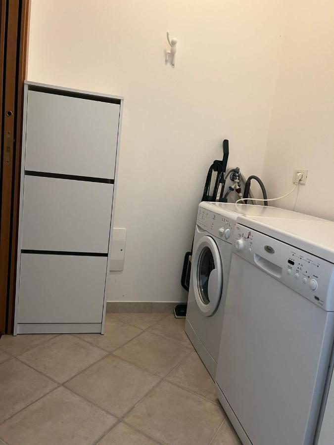 דירות סניגליה Nichi House מראה חיצוני תמונה