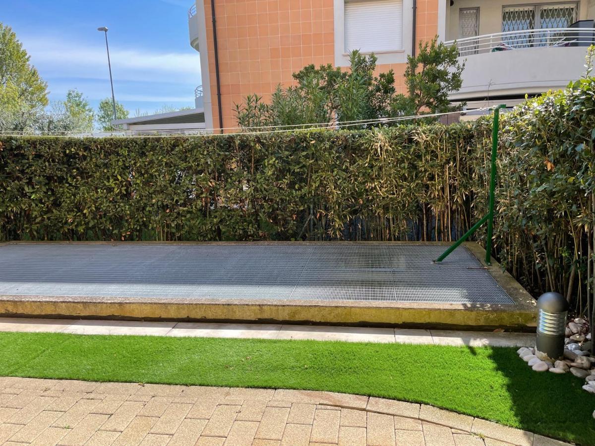 דירות סניגליה Nichi House מראה חיצוני תמונה